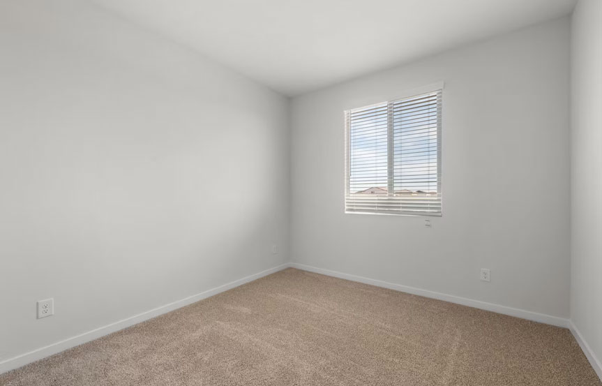 1293 W Saddle Run Bed4