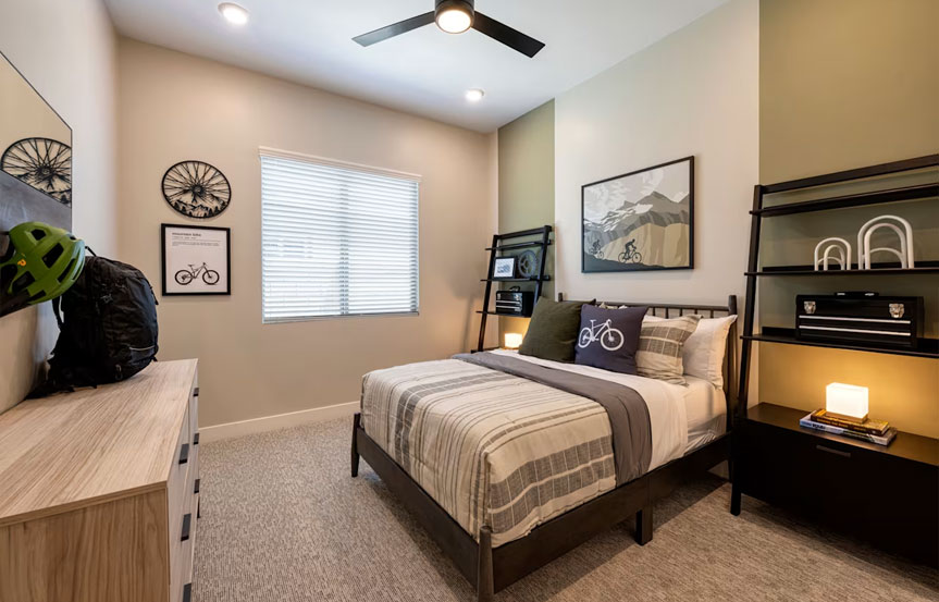 712 W Treasure Trl Bed2